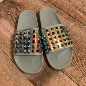 Katy Perry Sandals/Flip Flops/Slippers Size 8W